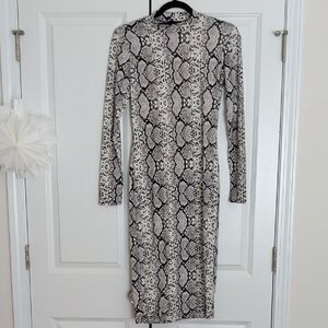 Fashion Nova Black and White Animal Print Dress Size L